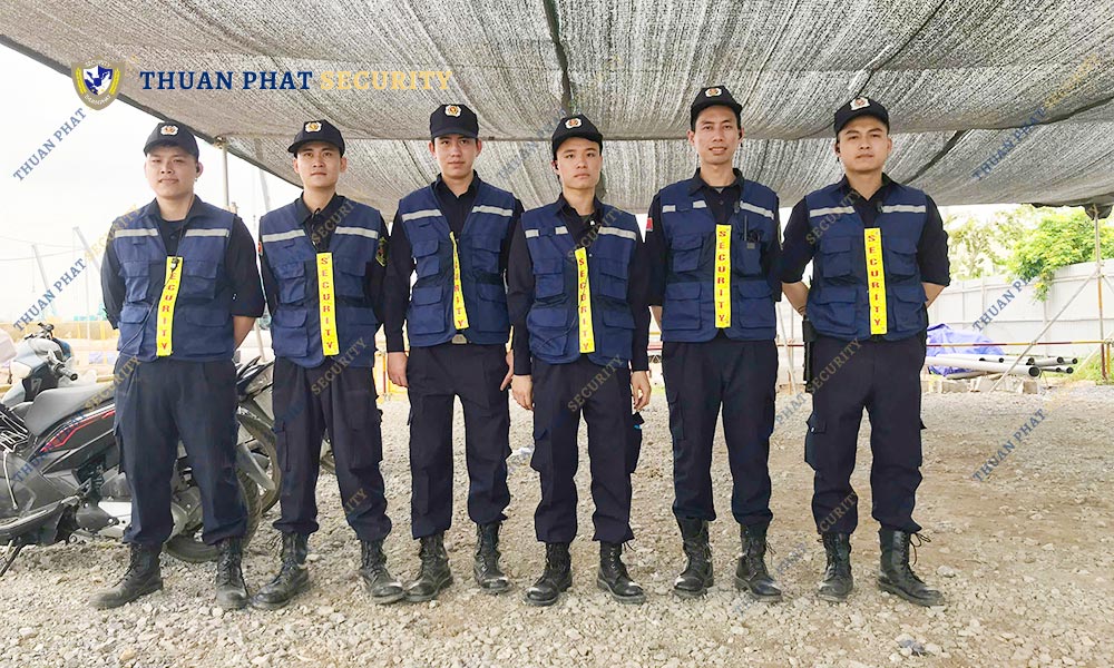 Đội ngũ nhân viên bảo vệ công trình Thuận Phát doi-ngu-nhan-vien-bao-ve-cong-trinh-thuan-phat