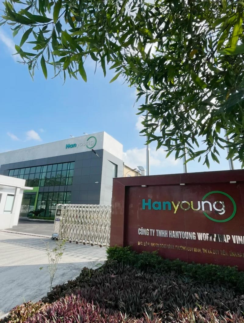 Phía ngoài Công ty TNHH Hanyoung Worldwrap Vina Hanyoung-Worldwrap-Vina-1
